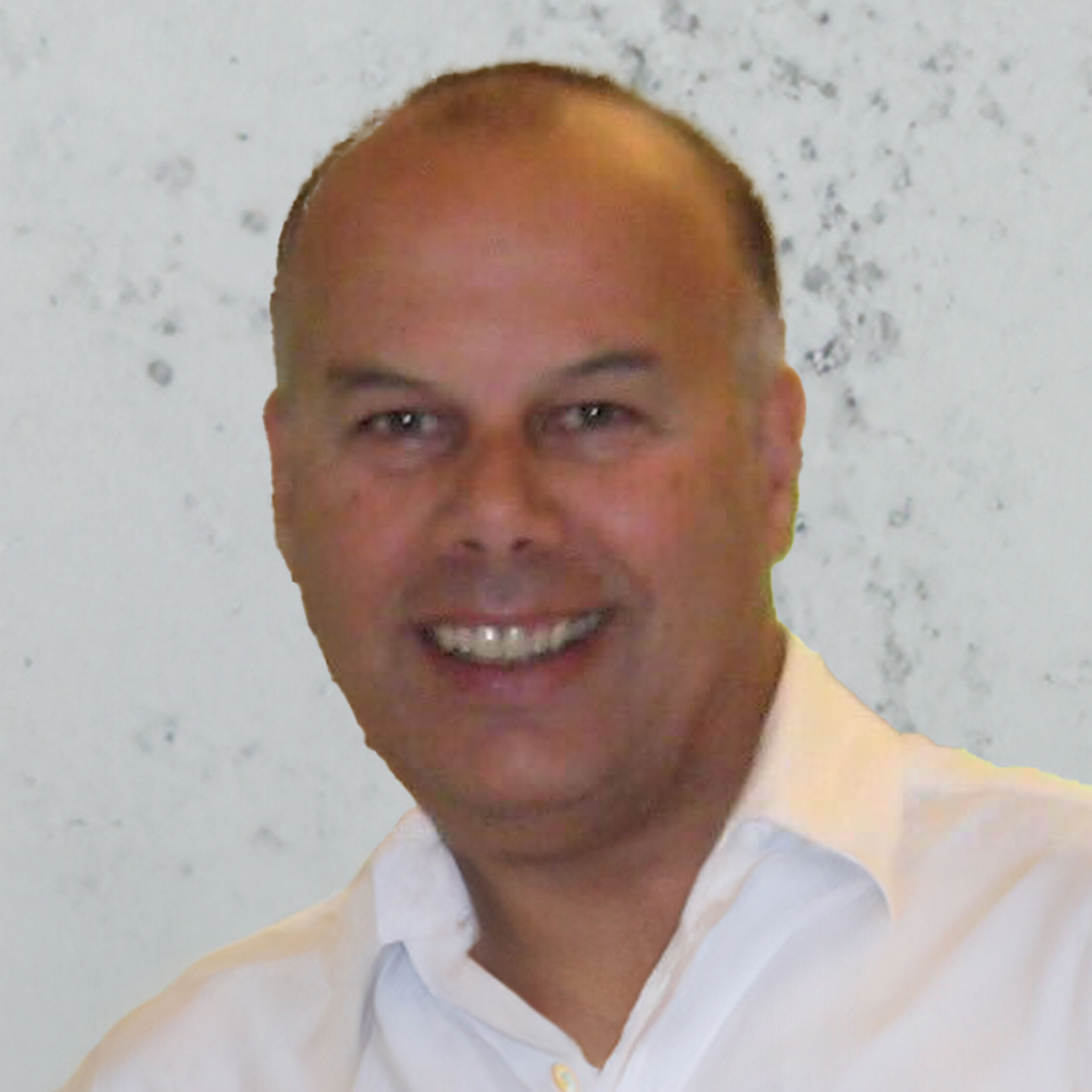 Cropped Bevan Carlyon